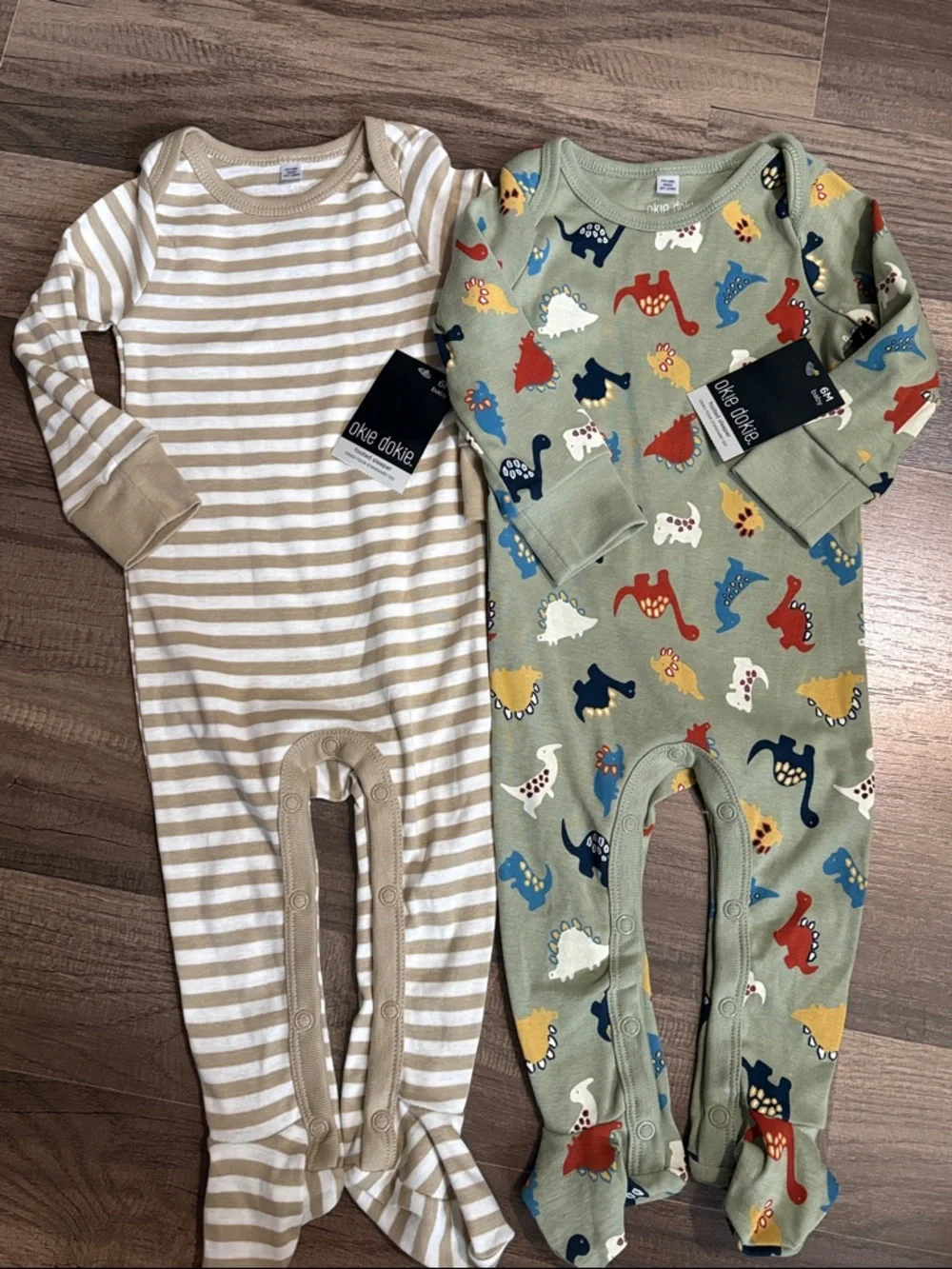 14 Piece Lot Baby Size 3-6 months Fall Winter Holiday Christmas Outfits - Picture 8 of 11